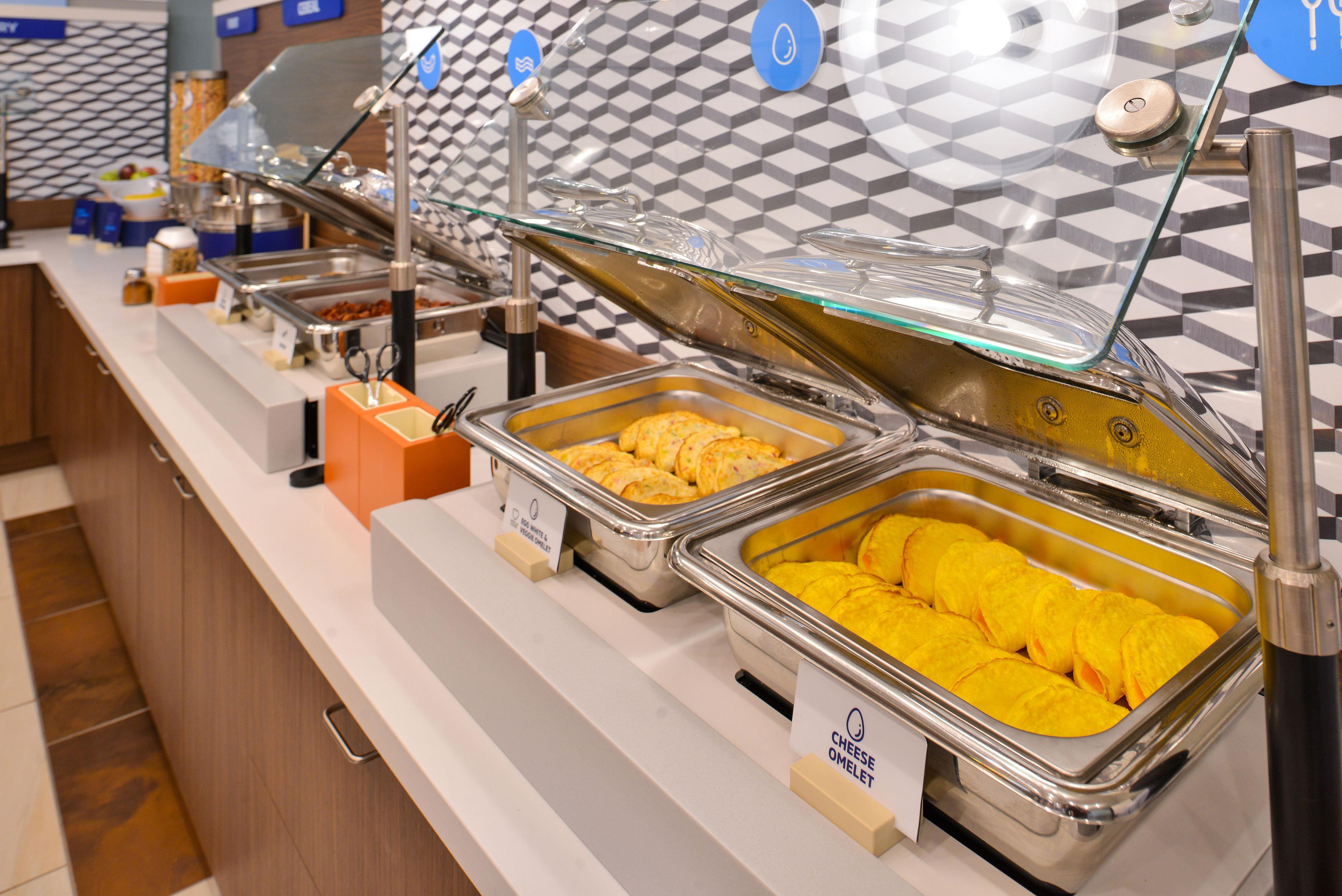 Holiday Inn Express & Suites Pueblo By Ihg Esterno foto
