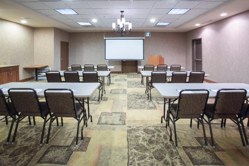 Holiday Inn Express & Suites Pueblo By Ihg Esterno foto